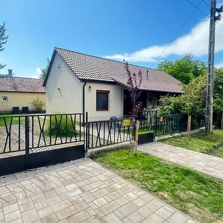 Arteon Nyaralo Feriehus